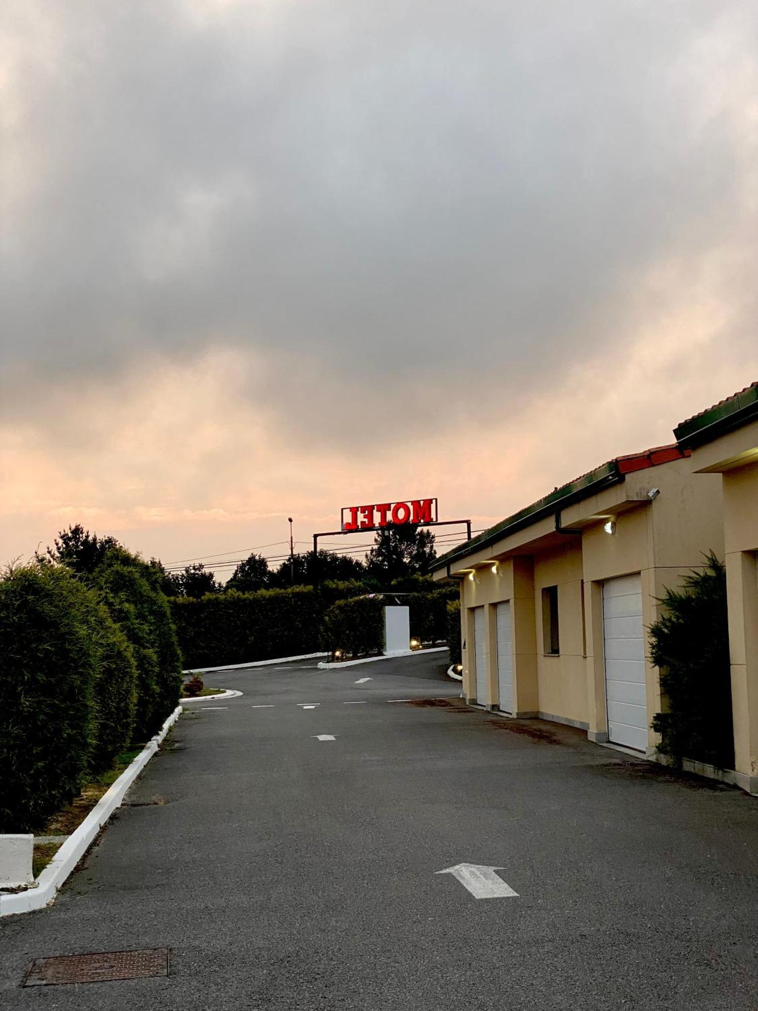 Motel Montecarlo Lugo Extérieur photo